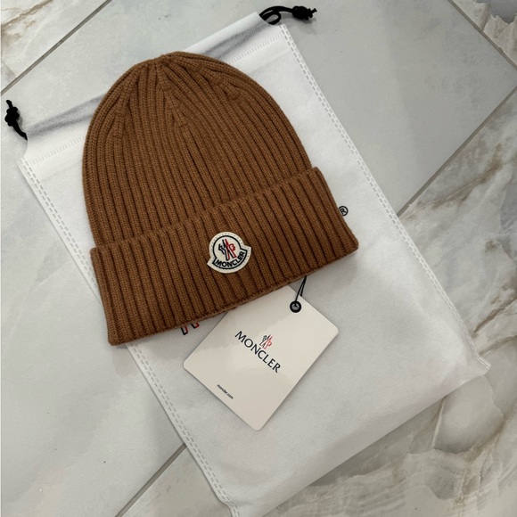 Moncler Other - 🆕 Authentic Moncler Classic Ribbed Unisex Beanie in Heritage Brown O/S NWT/Bag